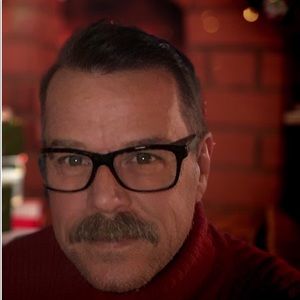 Meet your Posher, Aaron